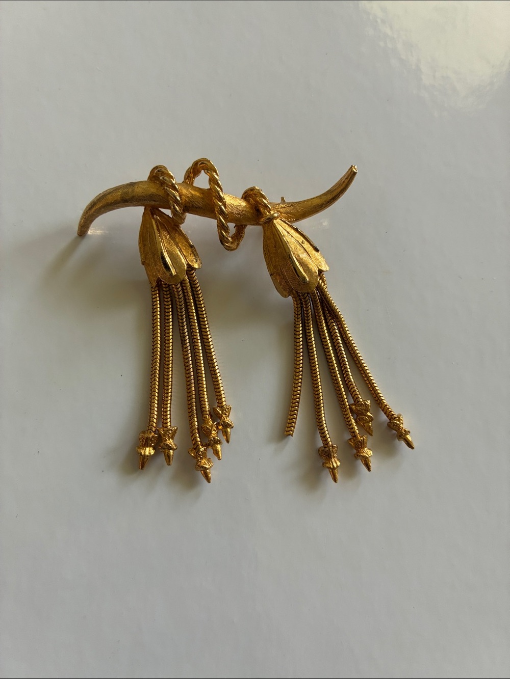 Vintage Coro Gold Metal Floral Tassel Drop Brooch